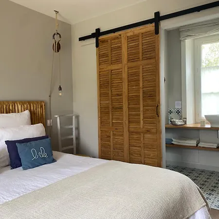 Les Iles Vagabondes Bed & Breakfast